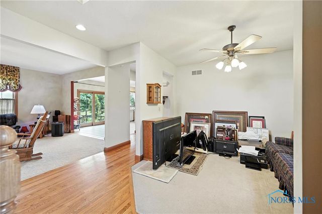 8405 Indian Lake Drive, Findlay, OH 45840