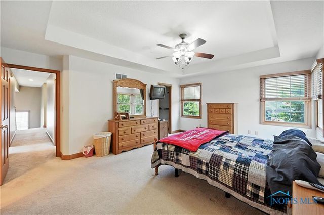 8405 Indian Lake Drive, Findlay, OH 45840