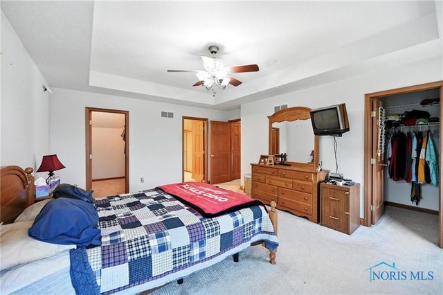 8405 Indian Lake Drive, Findlay, OH 45840