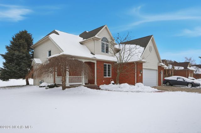8405 Indian Lake Drive, Findlay, OH 45840
