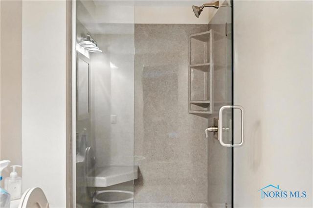 8405 Indian Lake Drive, Findlay, OH 45840