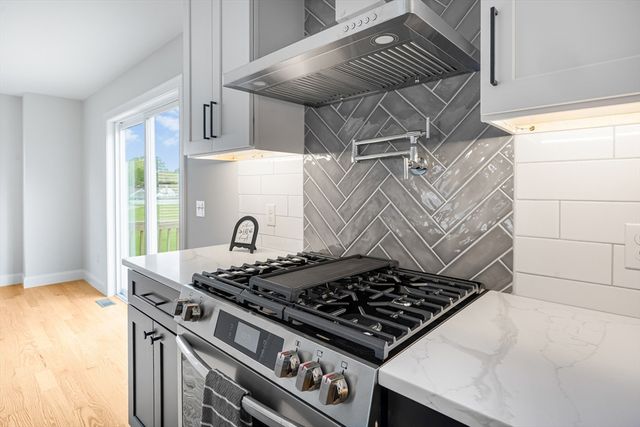 212 St Louis Avenue, Woonsocket, RI 02895
