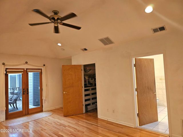 655 Laurel Avenue, Holmdel, NJ 07733