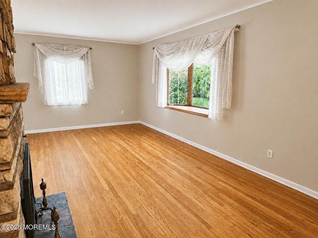 655 Laurel Avenue, Holmdel, NJ 07733
