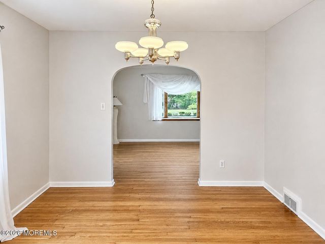 655 Laurel Avenue, Holmdel, NJ 07733