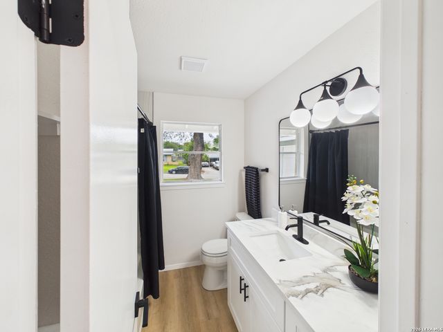 5906 GABOR DR, San Antonio, TX 78240