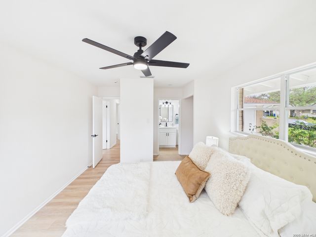 5906 GABOR DR, San Antonio, TX 78240