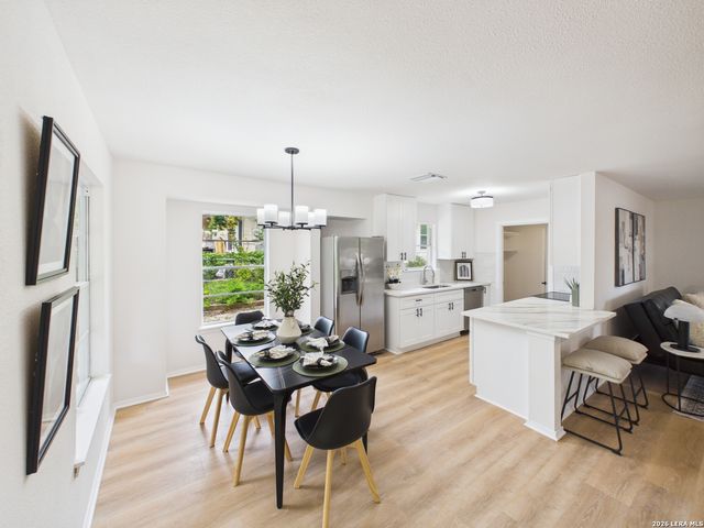 5906 GABOR DR, San Antonio, TX 78240