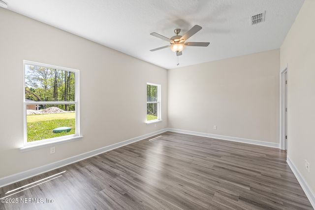 8764 BUTTERCUP Street, Jacksonville, FL 32210