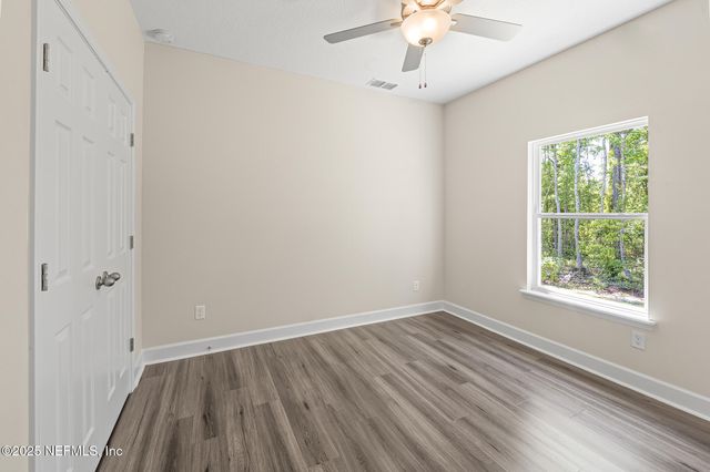 8764 BUTTERCUP Street, Jacksonville, FL 32210