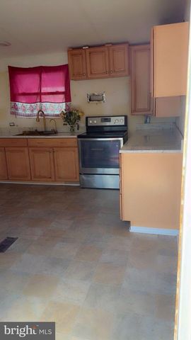 35 MAYER DR W, Finksburg, MD 21048