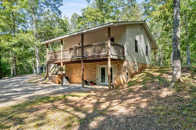 111 Hillcrest Lane, Murphy, NC 28906