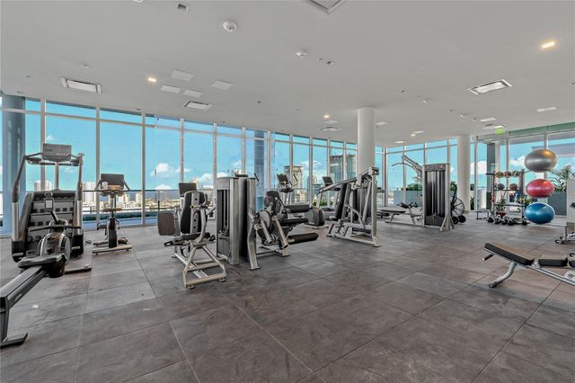 777 3RD AVENUE N 803, St Petersburg, FL 33701