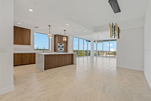 777 3RD AVENUE N 803, St Petersburg, FL 33701