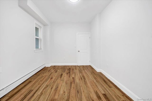 2886 Randall Avenue, Bronx, NY 10465