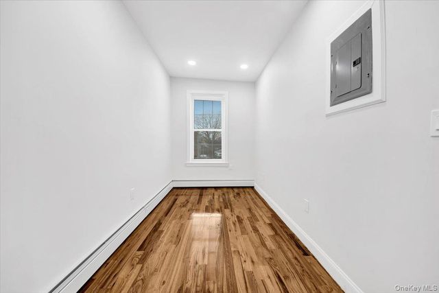 2886 Randall Avenue, Bronx, NY 10465