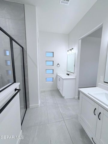 805 FAIRFORD Place, El Paso, TX 79928