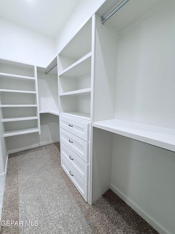 805 FAIRFORD Place, El Paso, TX 79928