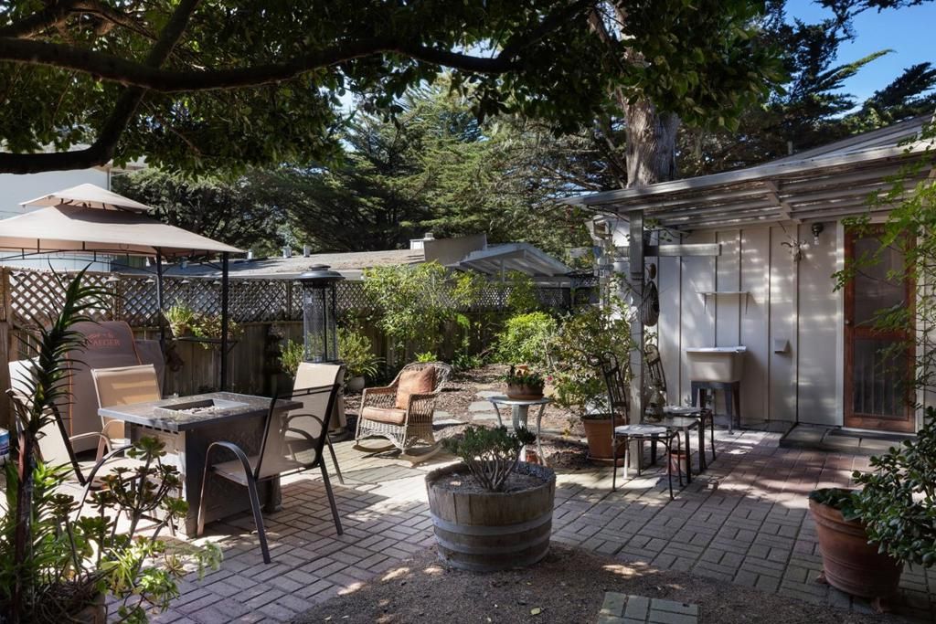 Image 18 of property listing at 1103 Kenet Place, Pacific Grove, CA 93950