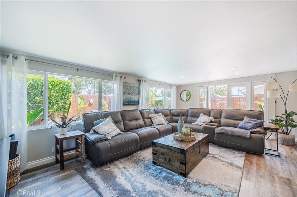 Image 19 of property listing at 5721 Trinette, Garden Grove, CA 92845