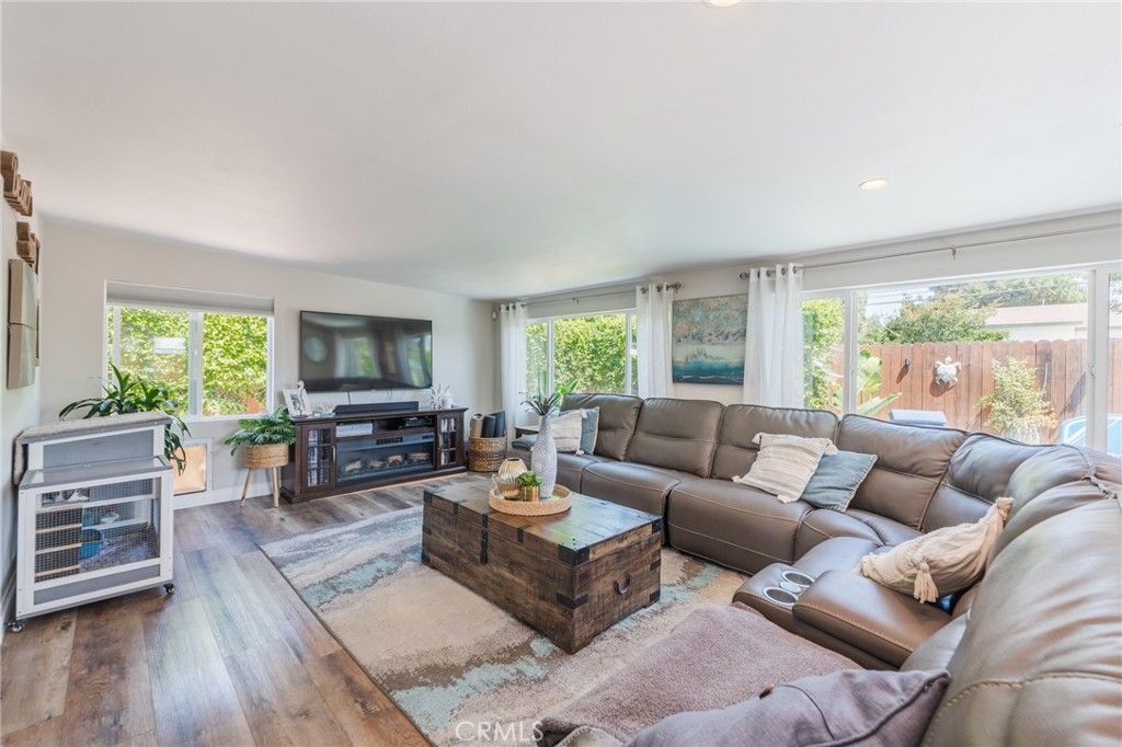 Image 20 of property listing at 5721 Trinette, Garden Grove, CA 92845
