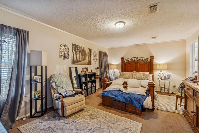 27435 HOLIDAY DRIVE, Dade City, FL 33525