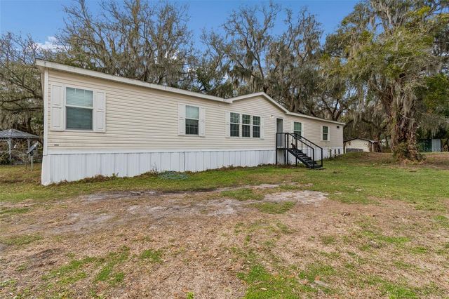 27435 HOLIDAY DRIVE, Dade City, FL 33525