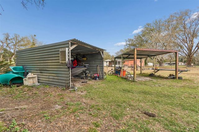 27435 HOLIDAY DRIVE, Dade City, FL 33525