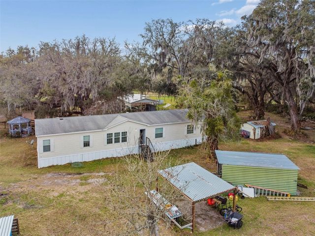 27435 HOLIDAY DRIVE, Dade City, FL 33525