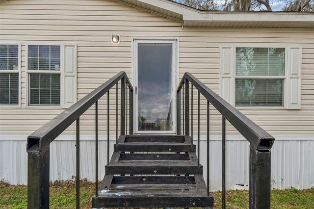 27435 HOLIDAY DRIVE, Dade City, FL 33525