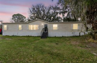 27435 HOLIDAY DRIVE, Dade City, FL 33525
