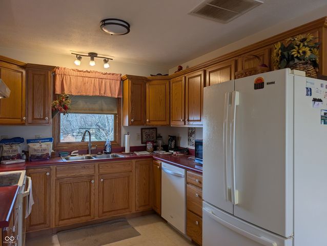 1980 Spencer Road, North Vernon, IN 47265