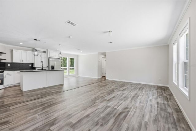 672 SW NEWARK DRIVE, Fort White, FL 32038
