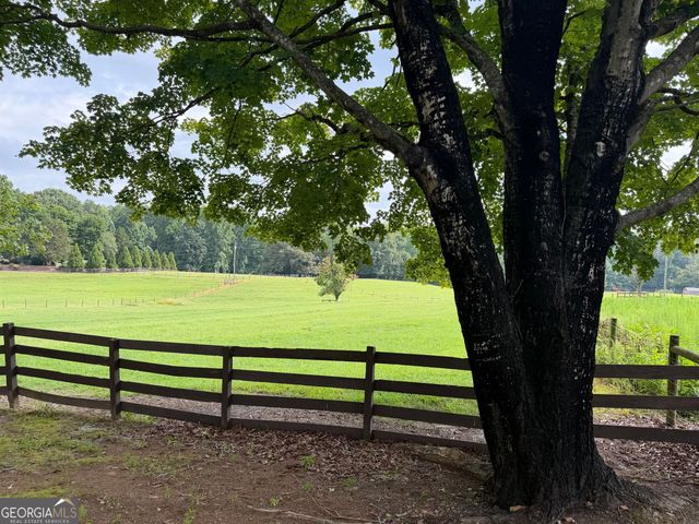 3299 Bailey Road, Mulberry, GA 30019