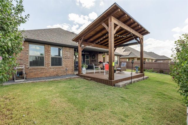 613 NW 180th Street, Edmond, OK 73012