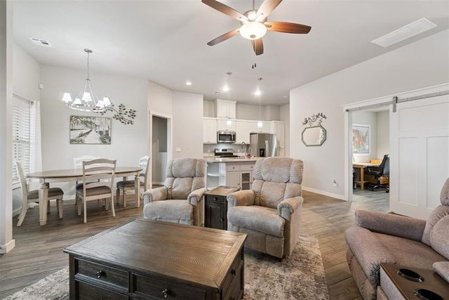 613 NW 180th Street, Edmond, OK 73012