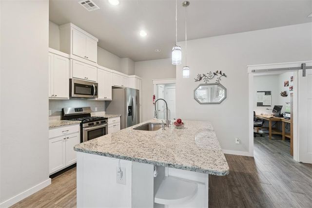 613 NW 180th Street, Edmond, OK 73012