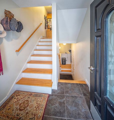 11 Frances Drive, Dover, NH 03820