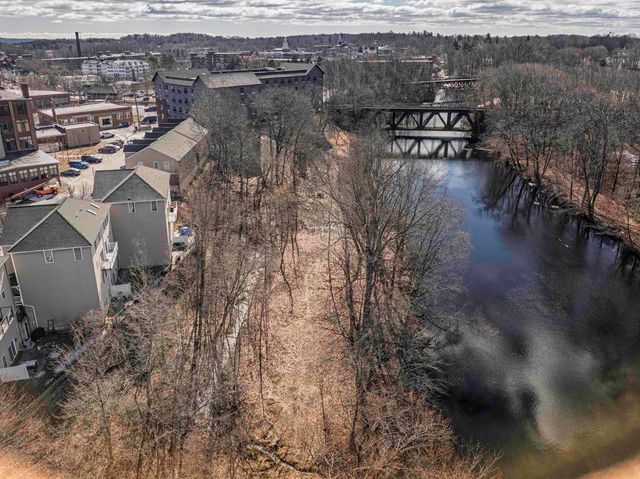 11 Frances Drive, Dover, NH 03820