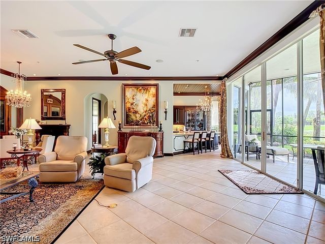 15516 Monterosso LN 101, Naples, FL 34110