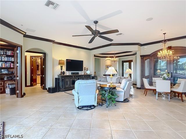 15516 Monterosso LN 101, Naples, FL 34110