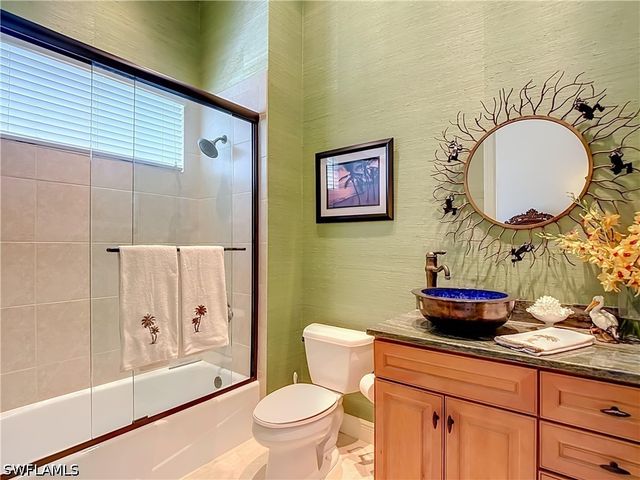 15516 Monterosso LN 101, Naples, FL 34110