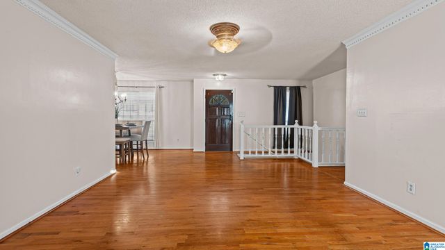 912 4TH COURT, Pleasant Grove, AL 35127