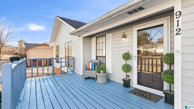 912 4TH COURT, Pleasant Grove, AL 35127