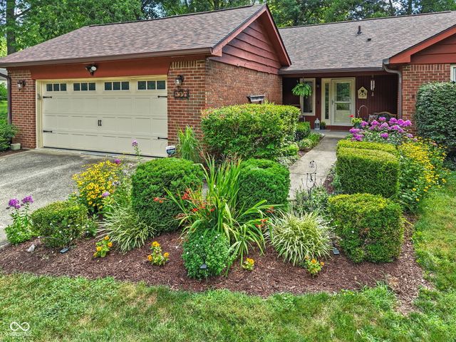 1901 Skyline Drive, Greenwood, IN 46143
