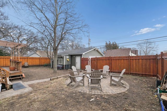 4057 Quail Avenue N, Robbinsdale, MN 55422