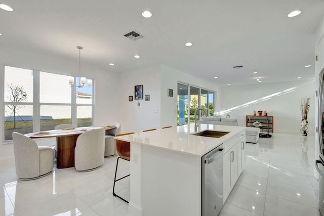 1396 Bushel Creek Crossing, Loxahatchee, FL 33470