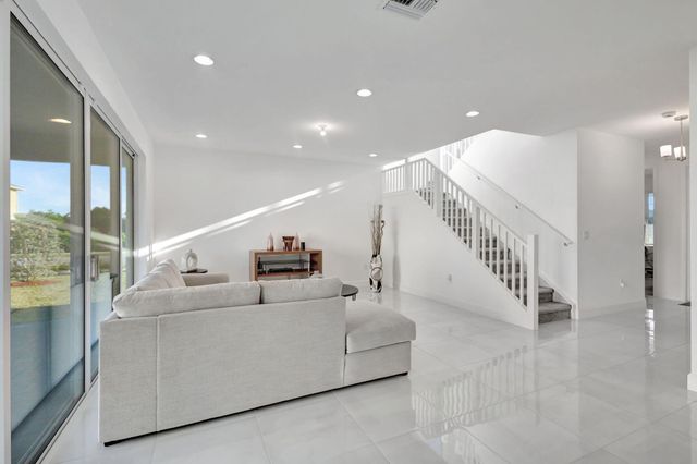 1396 Bushel Creek Crossing, Loxahatchee, FL 33470