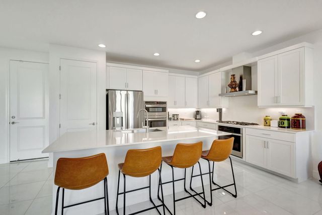 1396 Bushel Creek Crossing, Loxahatchee, FL 33470