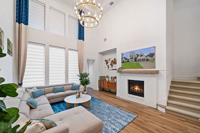 8213 Legacy Oak Drive, Mckinney, TX 75071